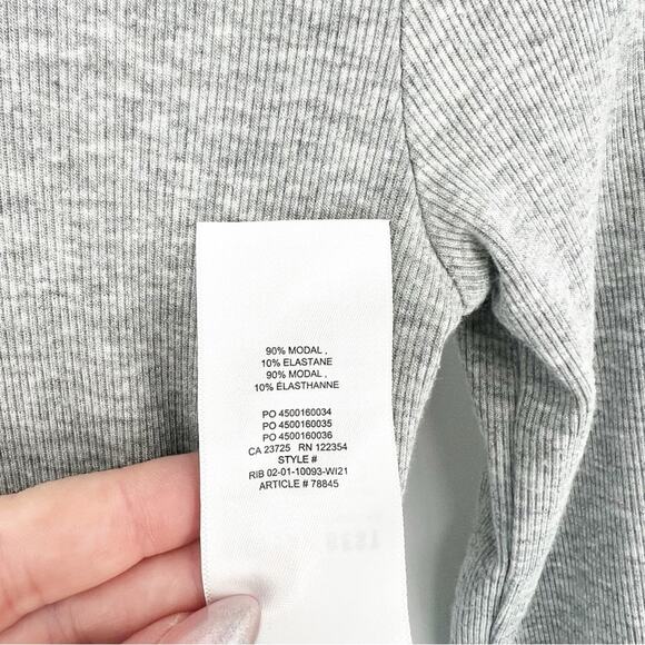 Aritzia Sunday Best Cropped Ribbed Turtleneck Pullover XS Grey - Picture 6 of 6